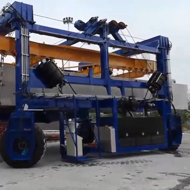 Blue Cargo Mobile Gantry Crane For Precast Concrete Construction Products