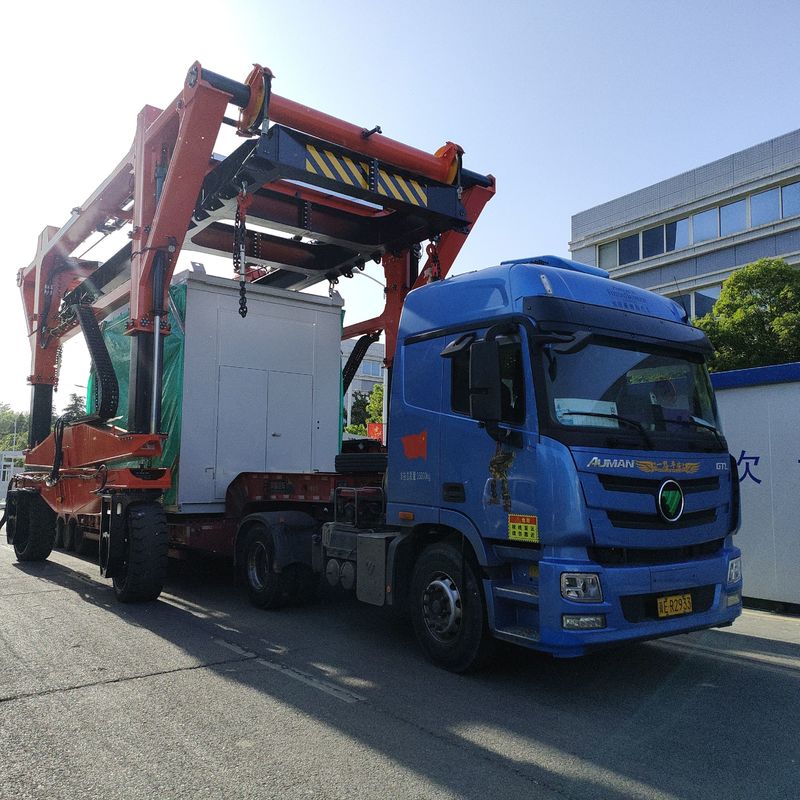 Blue Container Straddle Carrier Truck Loading For Factory Yard