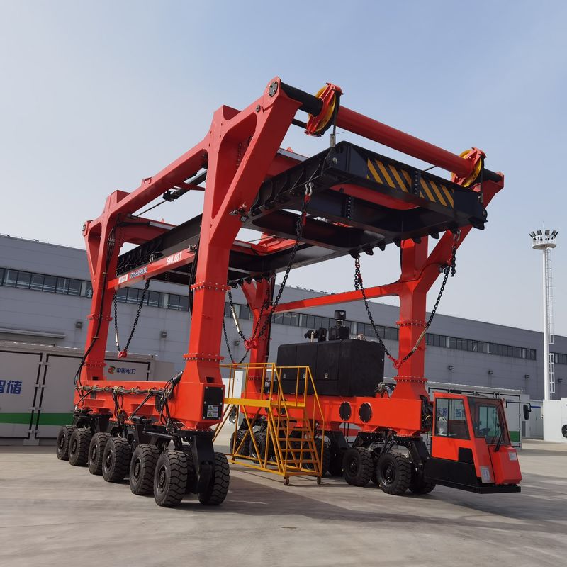 80T Industrial Straddle Carrier Truck 5km/H 3km/H For Oversized Cargo